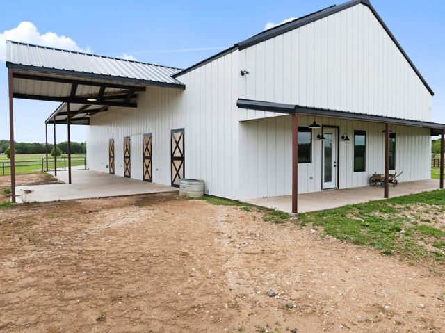 2014 W Elm Mott Drive, Waco, TX 76705