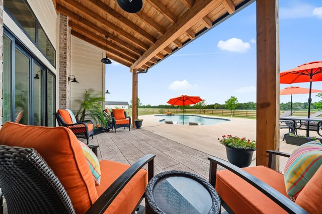 2014 W Elm Mott Drive, Waco, TX 76705