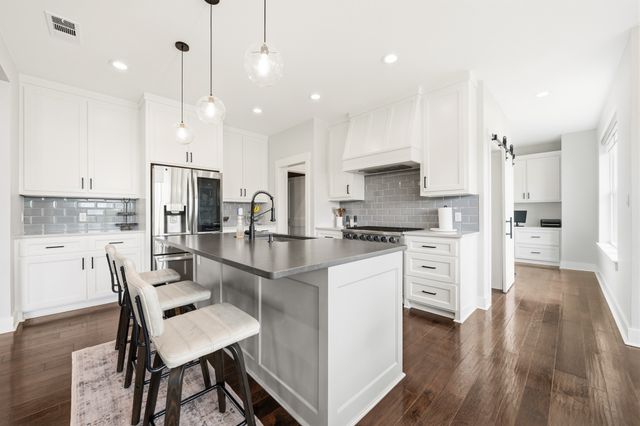 2014 W Elm Mott Drive, Waco, TX 76705