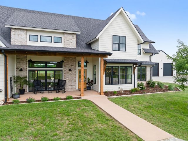 2014 W Elm Mott Drive, Waco, TX 76705