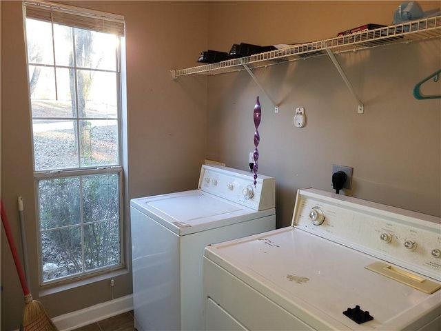 3428 Homeward Trail, Ellenwood, GA 30294