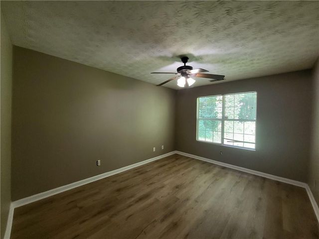 3428 Homeward Trail, Ellenwood, GA 30294