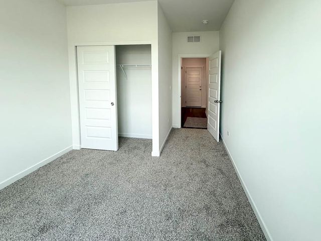 2459 Scribe Street, Oswego, IL 60543