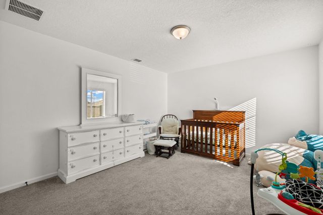 12109 Echo Valley Lane NW, Albuquerque, NM 87120