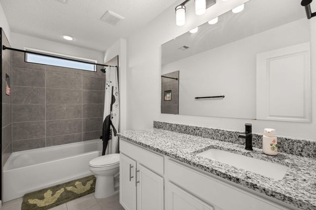 12109 Echo Valley Lane NW, Albuquerque, NM 87120