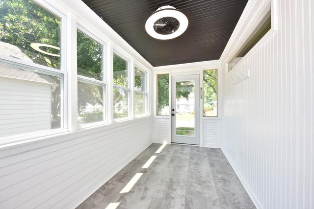 634 S 104th STREET, West Allis, WI 53214