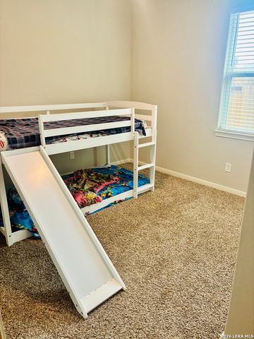 9326 Aniston Bluff, Converse, TX 78109