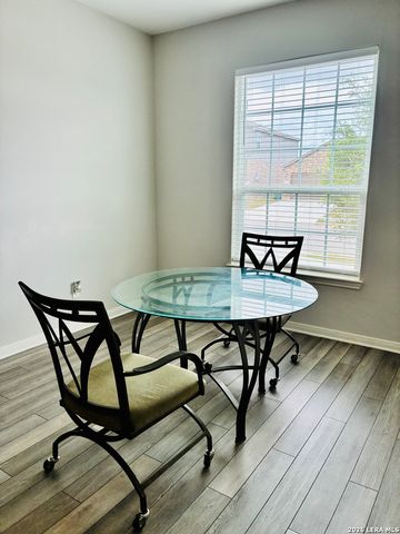 9326 Aniston Bluff, Converse, TX 78109