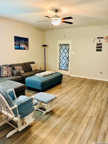 9326 Aniston Bluff, Converse, TX 78109