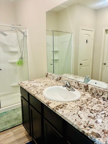 9326 Aniston Bluff, Converse, TX 78109