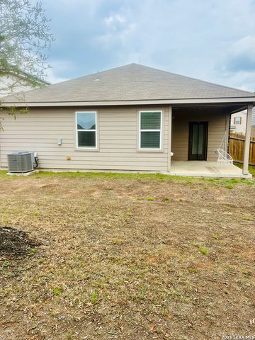 9326 Aniston Bluff, Converse, TX 78109