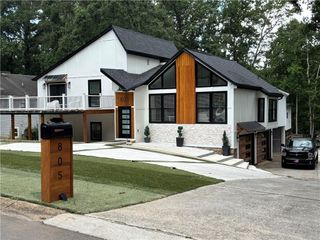 805 Montclaire Place, Woodstock, GA 30189