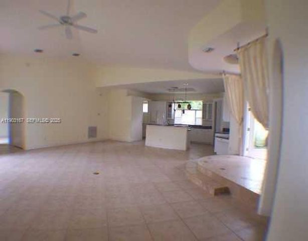 950 Greensward Lane, Delray Beach, FL 33445