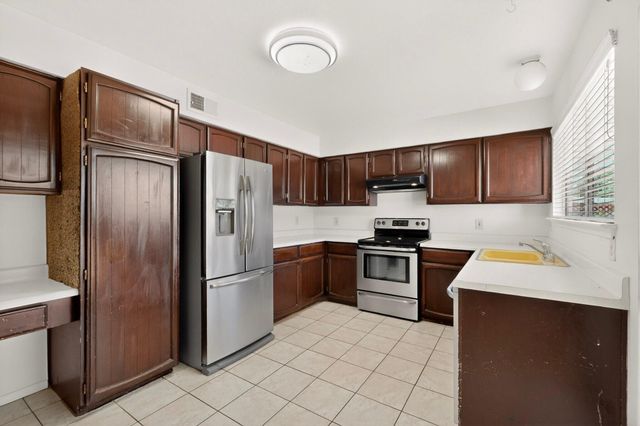 3223 Judy Place NE, Albuquerque, NM 87111