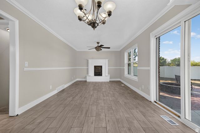 5473 S WALDEN WOOD CIR, Murray, UT 84123