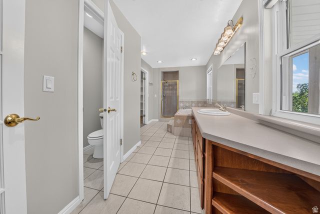 5473 S WALDEN WOOD CIR, Murray, UT 84123