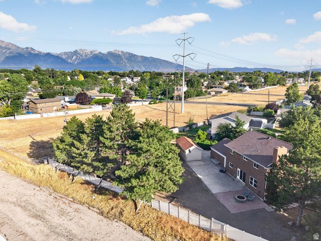 5473 S WALDEN WOOD CIR, Murray, UT 84123