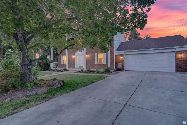 5473 S WALDEN WOOD CIR, Murray, UT 84123