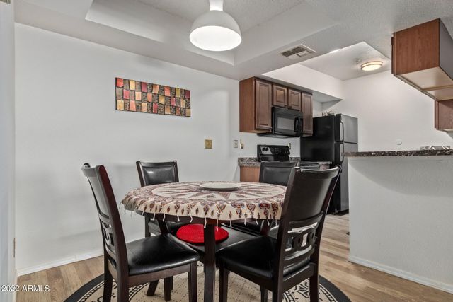 4554 E Paradise Village Parkway N 239, Phoenix, AZ 85032