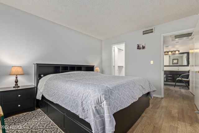 4554 E Paradise Village Parkway N 239, Phoenix, AZ 85032