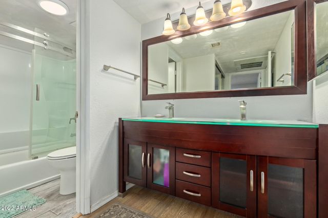 4554 E Paradise Village Parkway N 239, Phoenix, AZ 85032