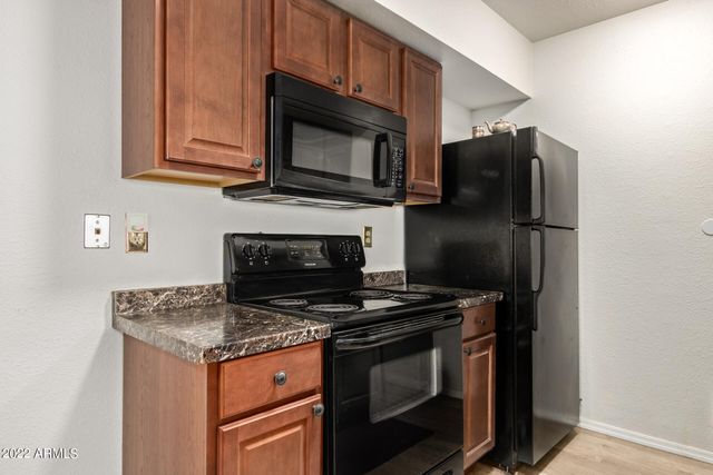 4554 E Paradise Village Parkway N 239, Phoenix, AZ 85032