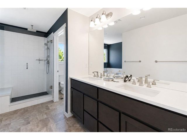 135 Foxtail Dr, Hudson, CO 80642