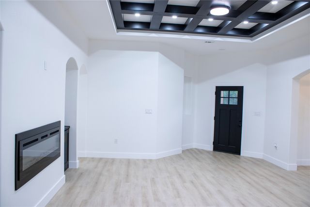 2212 Lakeshore Lane, Glenn Heights, TX 75154