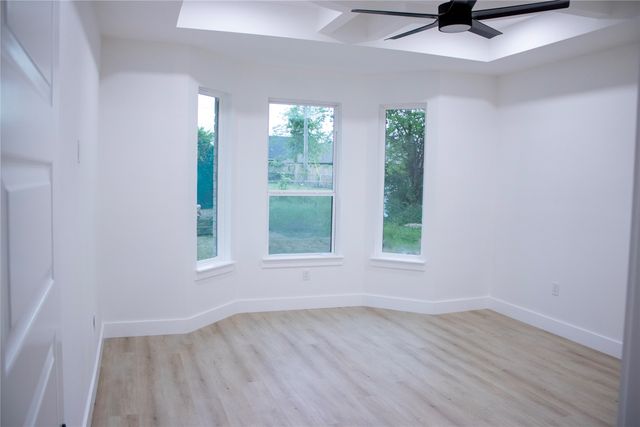 2212 Lakeshore Lane, Glenn Heights, TX 75154