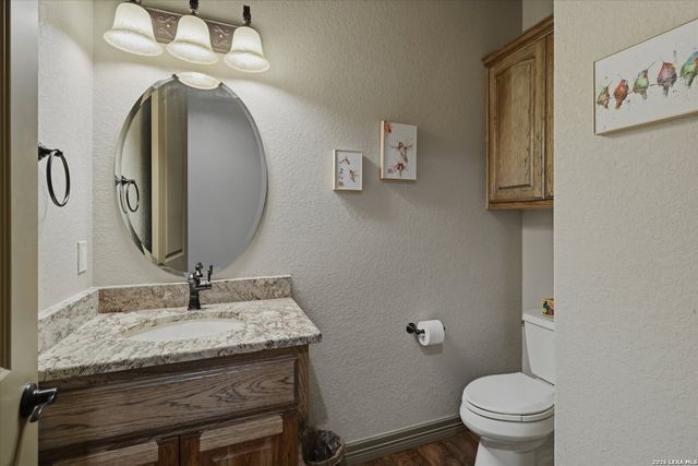 1466 Crossbow, Canyon Lake, TX 78133