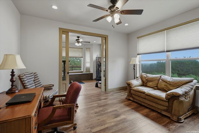 1466 Crossbow, Canyon Lake, TX 78133