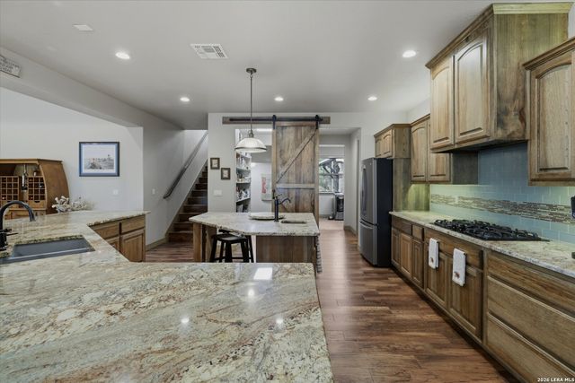 1466 Crossbow, Canyon Lake, TX 78133