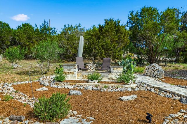 1466 Crossbow, Canyon Lake, TX 78133