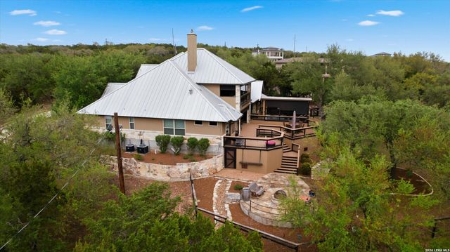1466 Crossbow, Canyon Lake, TX 78133