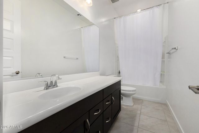 4823 W FLAT IRON Court, Queen Creek, AZ 85144