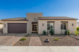 4823 W FLAT IRON Court, Queen Creek, AZ 85144