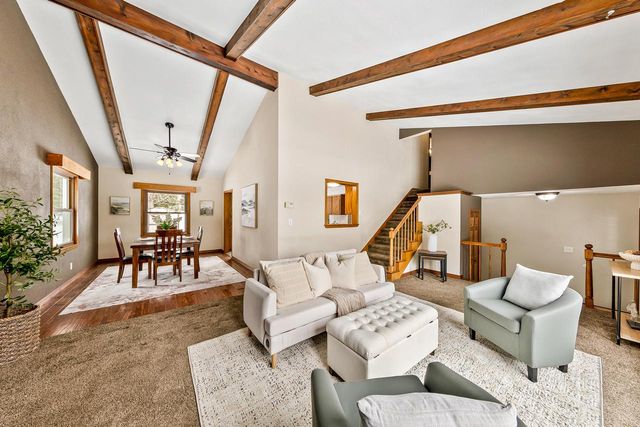 N41W33425 Nashotah ROAD, Nashotah, WI 53058