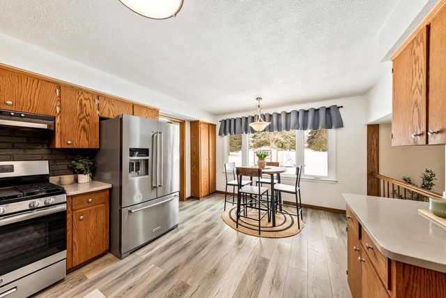 N41W33425 Nashotah ROAD, Nashotah, WI 53058