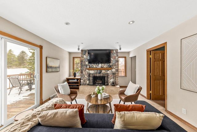 N41W33425 Nashotah ROAD, Nashotah, WI 53058