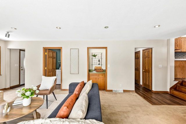 N41W33425 Nashotah ROAD, Nashotah, WI 53058