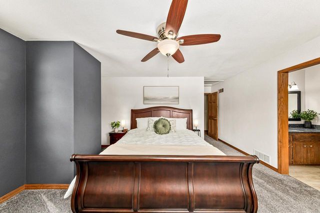 N41W33425 Nashotah ROAD, Nashotah, WI 53058