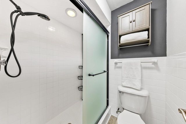 N41W33425 Nashotah ROAD, Nashotah, WI 53058