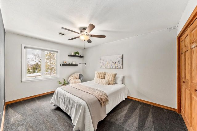 N41W33425 Nashotah ROAD, Nashotah, WI 53058