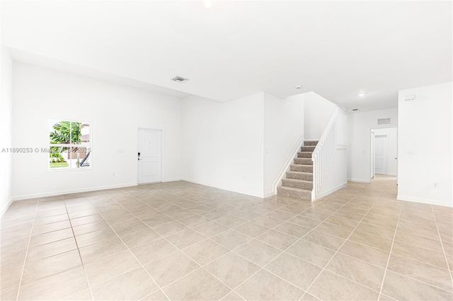 2232 SE 30th St 1, Homestead, FL 33035