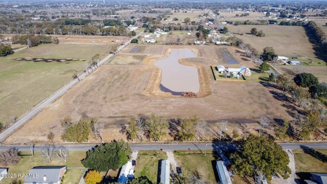 110 Vatican Road, Carencro, LA 70520