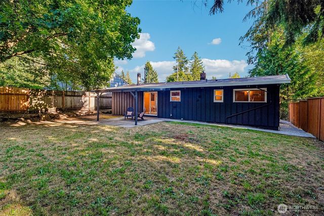1208 NE Northgate Way, Seattle, WA 98125