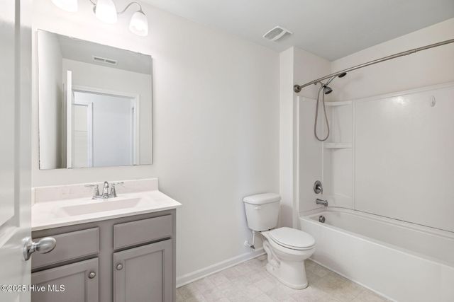 107 Tralee Place, Holly Ridge, NC 28445