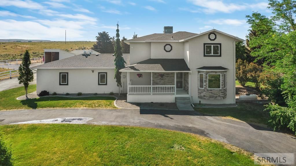 9233 S Ammon Road, Idaho Falls, ID 83406