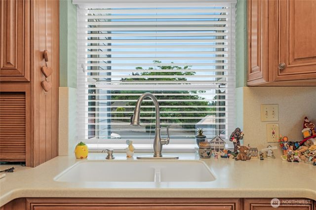 1541 Sheridan #C2, Bremerton, WA 98310