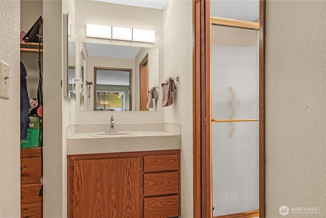 1541 Sheridan #C2, Bremerton, WA 98310